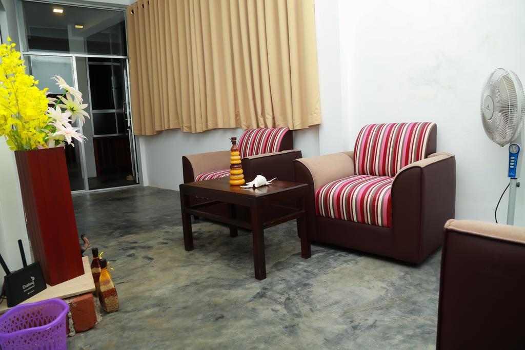 Four Season Guest House Tangalle Εξωτερικό φωτογραφία
