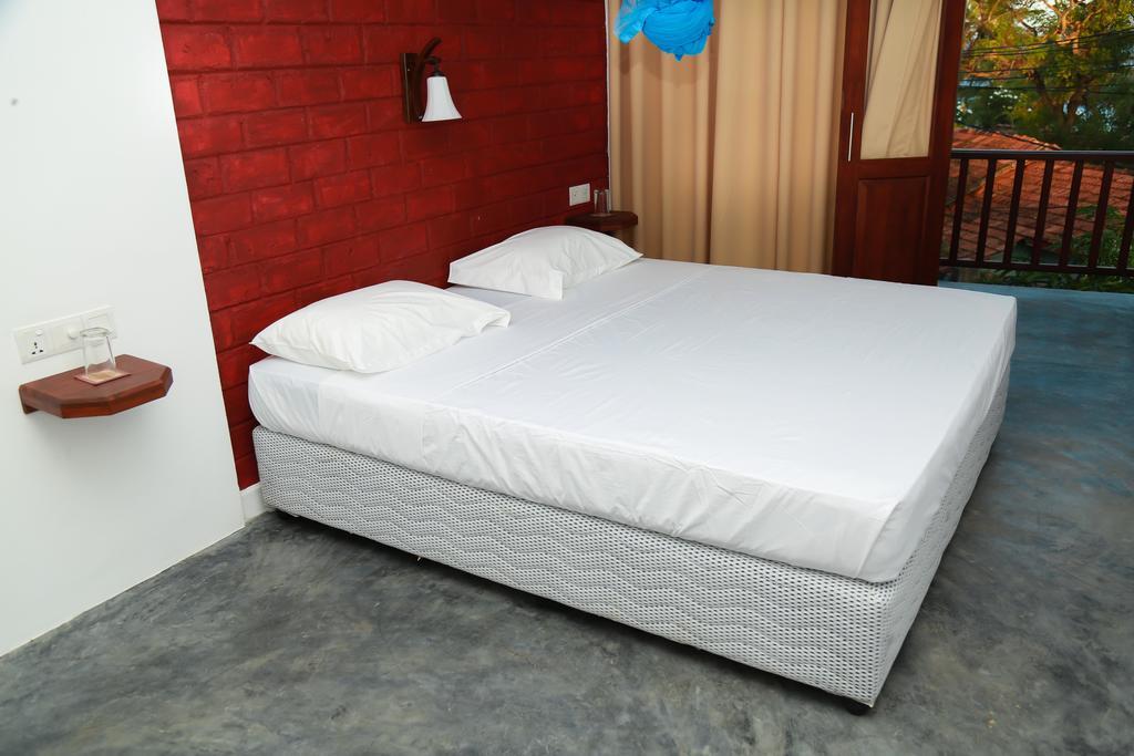 Four Season Guest House Tangalle Εξωτερικό φωτογραφία